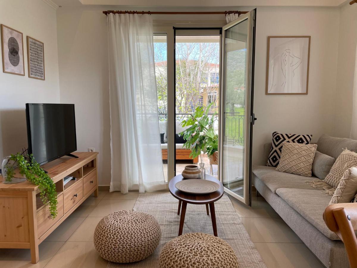 Kl Suites Lefkada - Feel At Home New Boho Apartment 400M From Beach Nidri Town Center Eksteriør billede